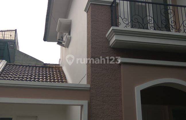 Rumah L8 Cluster Crystal , Gading Serpong Dijual Murah 1