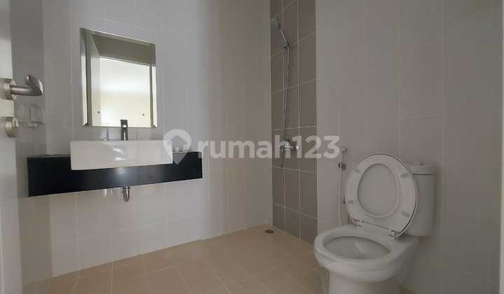 L8 House, Vivaldi Cluster, Symphonia Gading Serpong, For Sale at a Low Price 2