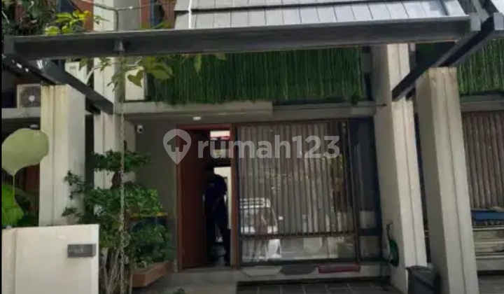 Rumah mungil furnished di Fleekhauz, BSD dijual murah