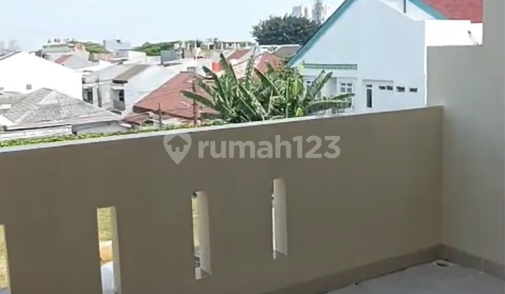 Rumah Bangunan Baru 3Lantai @Duri Kepa Bebas Banjir Rumah Bangunan Baru 3Lantai @Duri Kepa Bebas Banjir