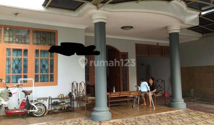 Rumah 3 Lt, Furnished, Murah, Banjar Wijaya 1