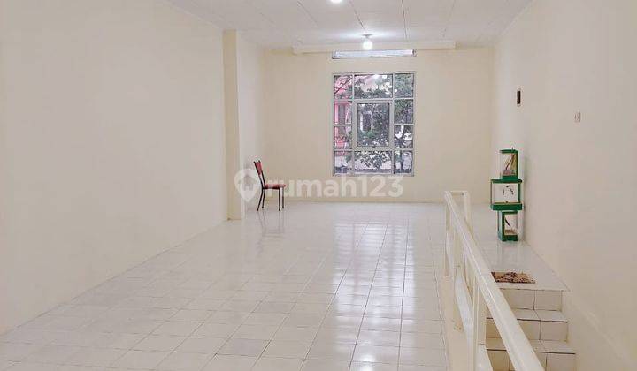 Ruko Poris, Lokasi Ramai 5