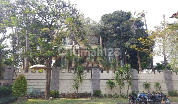 Rumah Mewah @puri Marina Ancol. Harga Teman.  2