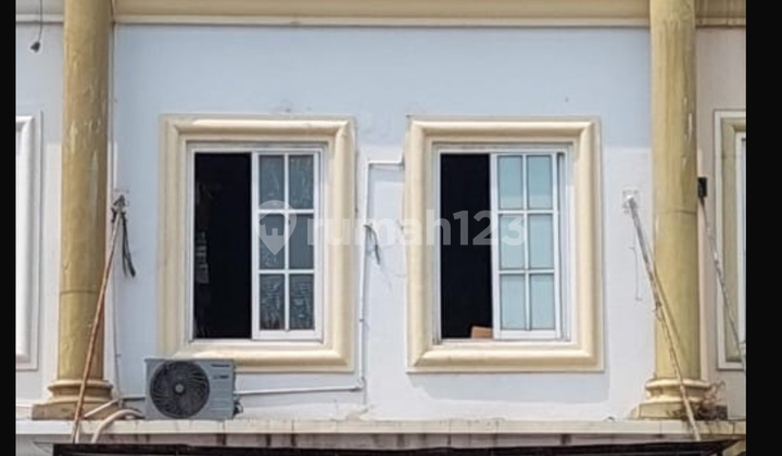 Ruko Hawai. Jakarta Barat 3.5.lantai.bussiness Area. Lokasi Aman. Murah