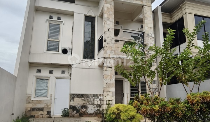 Rumah Taman Kencana Jakarta Barat.harga bisa Runding.siap Huni.tidak Banjir