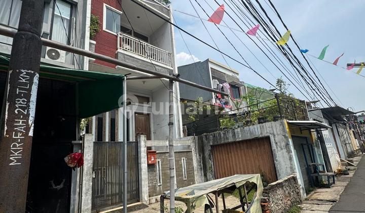 Rumah Ala Ruko Di Tpi Jakut. Cocok Utk Kost Dg 2 Akses Jalan