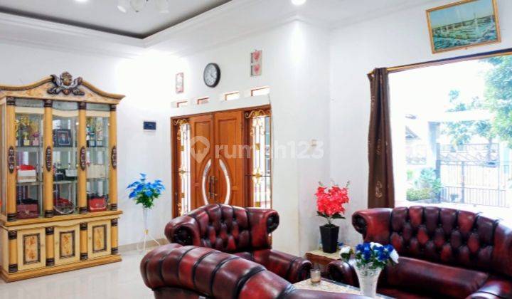 Rumah 3lt Didepok. Design Eropa. Bagus Dan Sangat Murah 2