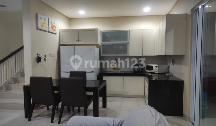 Hook House, Golf Lake, Safe, Clean, Near Airport Toll Road Hook House, Golf Lake, Safe, Clean, Near Airport Toll Road