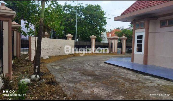 RUMAH AREA KOMERSIL JL. DIPONEGORO TENGAH KOTA SBY LOKASI SANGAT STRATEGIS 2