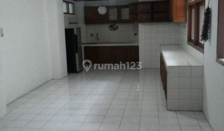 Rumah Terawat dan siap huni di Cieumbuleuit Bandung 1