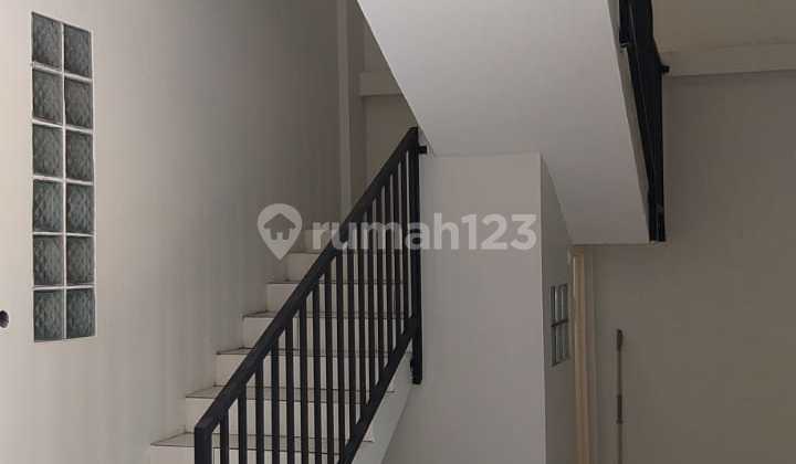 Bangunan Bagus Sudah ******** Untuk Kantor ******** Bersih Area Rancabolang