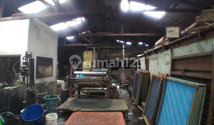 Dijual Gudang di Gentan dengan Luas 806m 2