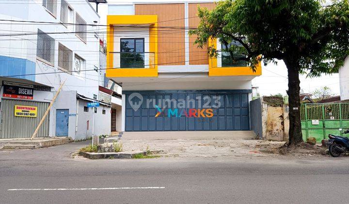 Ruko baru kawasan bisnis yang ramai di kratonan Solo 2