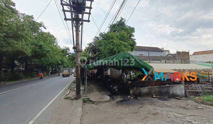 Tanah Pekarangan Pinggir Jalan Raya Area Bisnis Di Joyosuran Solo 1