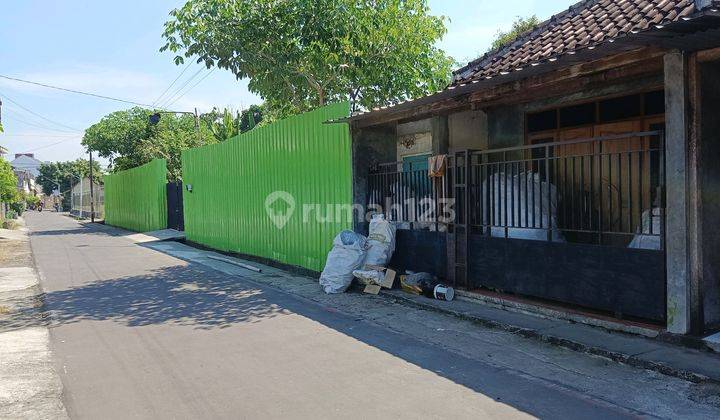 Bangunan Hitung Tanah Saja Lingkungan Nyaman Di Paulan Colomadu 2