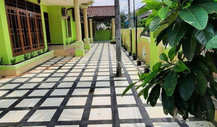 JUAL CEPAT RUMAH 2 LANTAI FURNISHED CILEDUG  TANGERANG 1