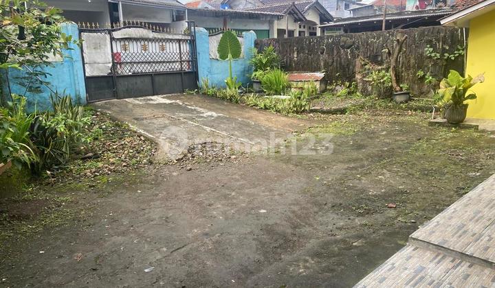 For Sale: House with Pond and Fruit Trees in Diciomas, Bogor 2