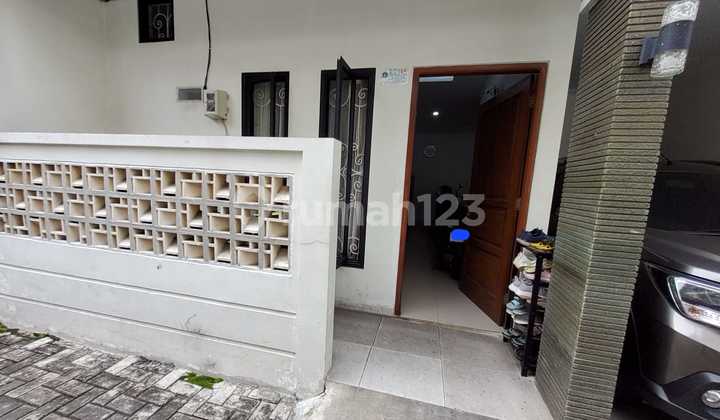 Rumah 3 Lantai Siap Huni Joglo Kembangan Jakarta Barat