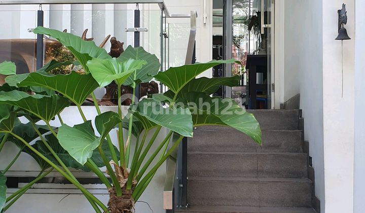 Rumah Mewah Siap Huni Pulo Asem Jakarta Timur