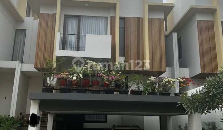 Rumah Siap.huni Di The Blizfield Bsd City.tangerang