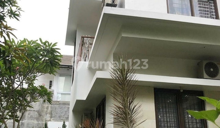 Rumah Siap Huni Di Perumahan Discovey Bintaro Tangerang