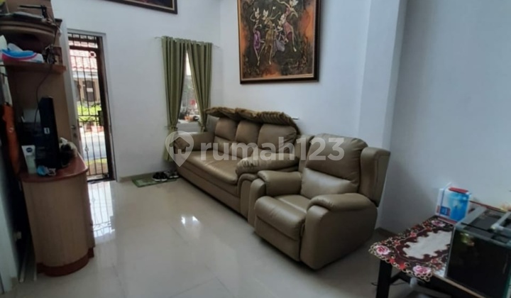 Ready-to-Occupy House in Taman Ubud Kencana Residential Complex, Lippo Karawaci 2
