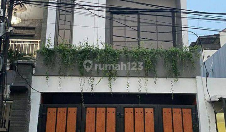 Rumah Bagus Siap Huni Di Sukabumi Selatan Kebon Jeruk Jakbar  1