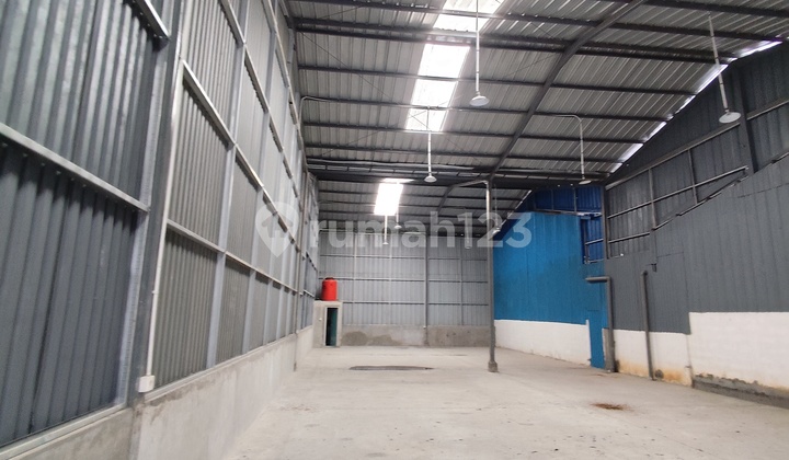 Warehouse for Rent Ready to Use Cheap in Legok Tangerang