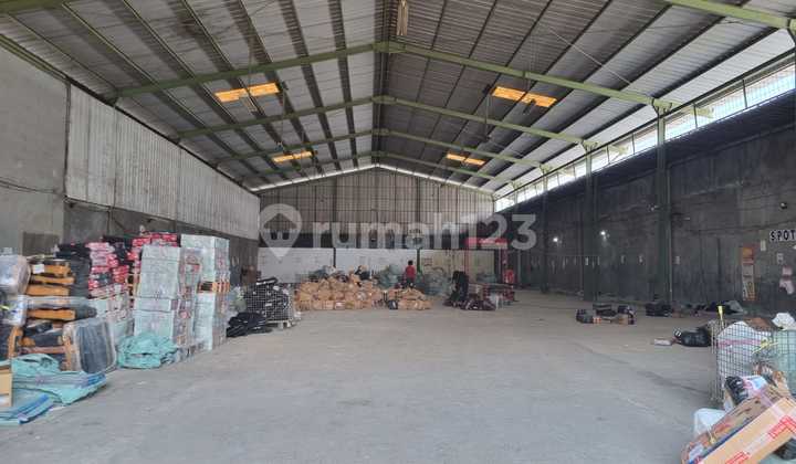 For Rent Warehouse for Cargo Business etc Opposite Gading Serpong