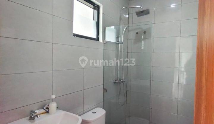 BU Di jual cepat rumah siap huni type hook the boulevard Bogor 6