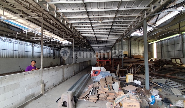Large Warehouse Ready for Use in Tata Kemuning Legok Tangerang