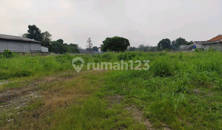 For Rent, Ready-to-Build Land Plots Suitable for Making Restaurants, Etc., in Cipondoh.