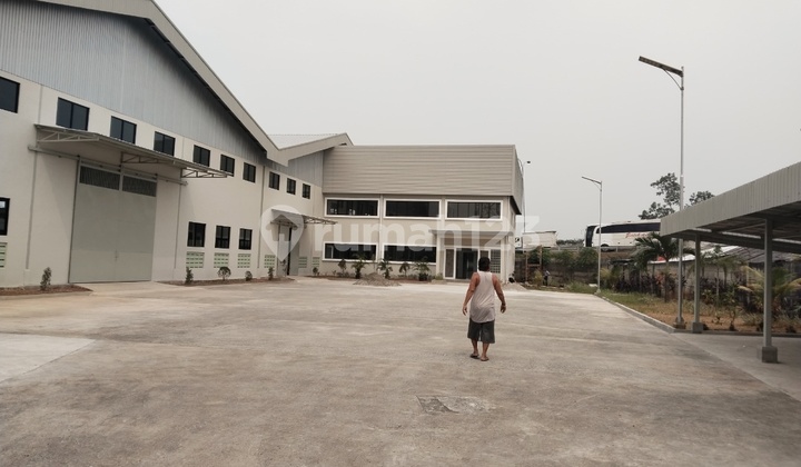 New Good Large Warehouse Ready for Use Near Balaraja Toll Exit New Good Large Warehouse Ready for Use Near Balaraja Toll Exit