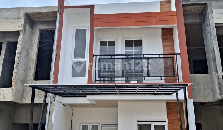 Rumah Bagus Siap Huni 2 Lantai Pesanggrahan Bayar 10juta All In 1