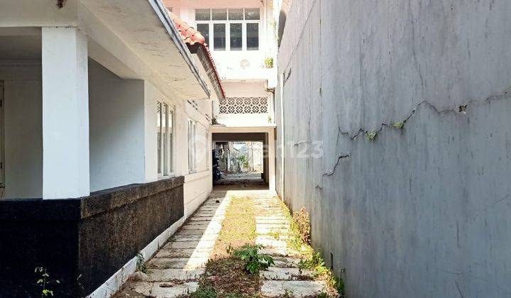 Dijual Cepat Rumah Di Jalan Persatuan Guru Petojo Selatan 1