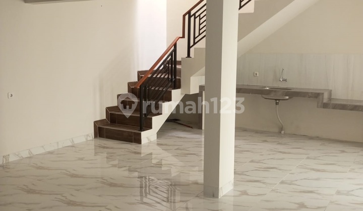 Rumah Siap Huni Rapih Nyaman Murah Kota Wisata Lt200 lb 300 Nego