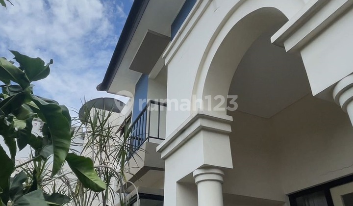 Rumah Kota Wisata Bagus Rapih Minimalis lt 240 lb 200 Nego Rumah Kota Wisata Bagus Rapih Minimalis lt 240 lb 200 Nego