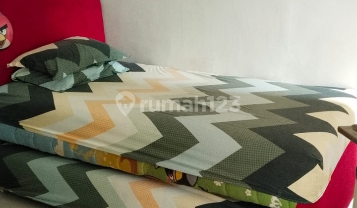 Cheap, Neat, Minimalist, Good City Tour House, LT 144 LB 200 Negotiable 2