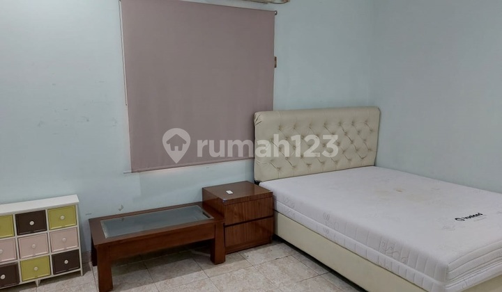 rumah jual sewa bagus siap huni murah lt 150 lb 190 raffles hills 2