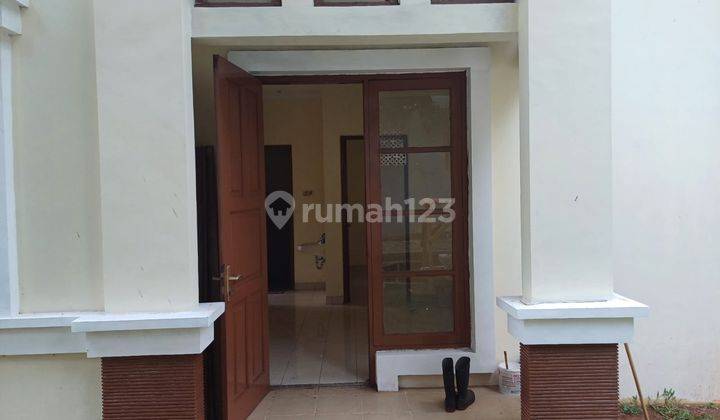 Rumah Bagus Harga Murah Disewakan Dikota Wisata Dekat Mall  2