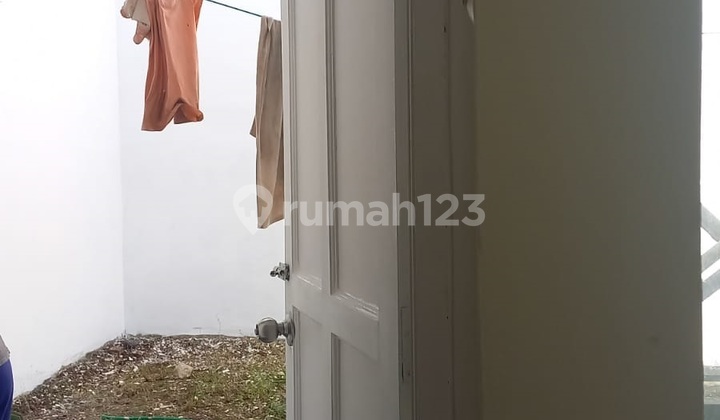 rumah sewa kota wisata bagus 2 lantai rapih nyaman lt 200 lb 200 2