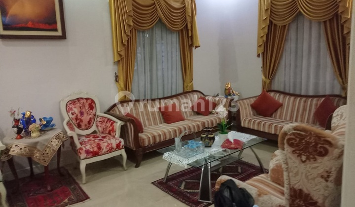 rumah bagus 2 lantai kota wisata megah nyaman lt 349 lb 340 nego