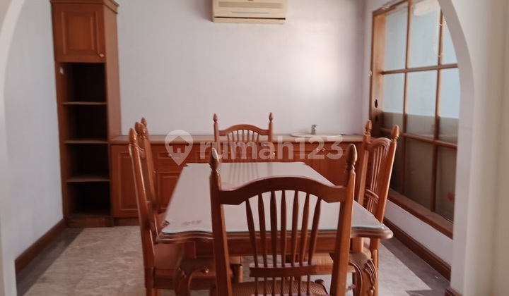 Rumah Sewa Siap Huni Bagus 2 Lantai Lt 200 lb 200 Kota Wisata