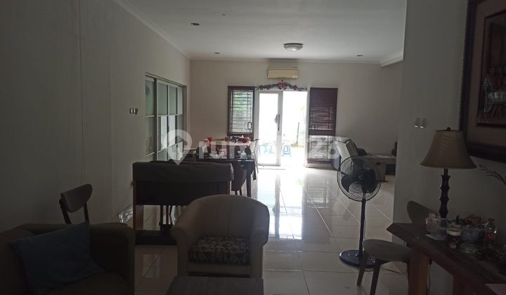 rumah megah bagus 2lantai nyaman lt 331 lb 250 raffles hills rumah megah bagus 2lantai nyaman lt 331 lb 250 raffles hills