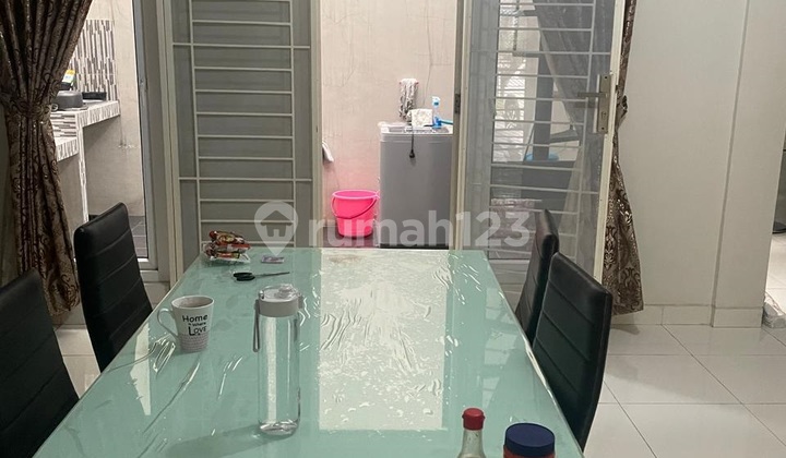 rumah jual sewa murah raffles hills 2lantai minimalis lt120 lb138 2