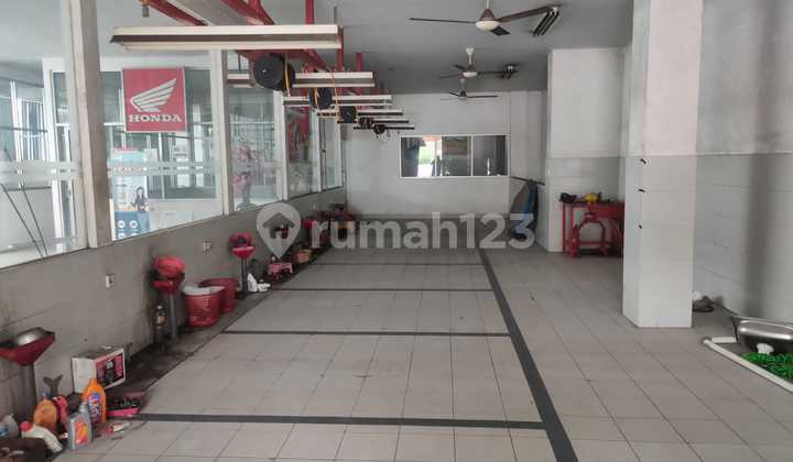 Dijual ruko ex dealer motor di jl soekarno hatta karangjati  9