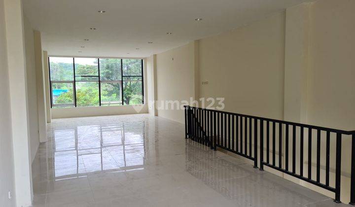 Disewakan ruko Dua lantai siap pakai di cluster ivy park BSB 9