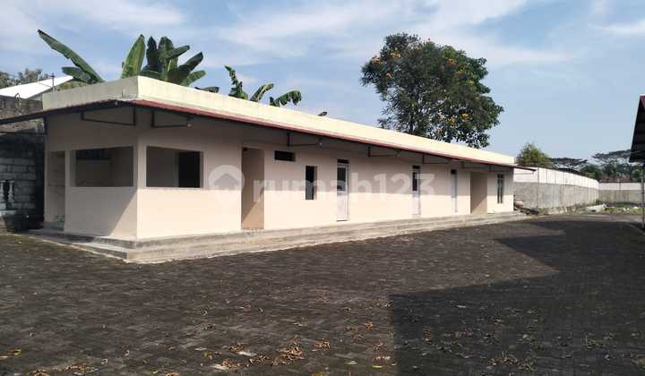 Warehouse for Sale Cheap Ready to Use in Bubakan Village, Mijen Area 8250m² 2