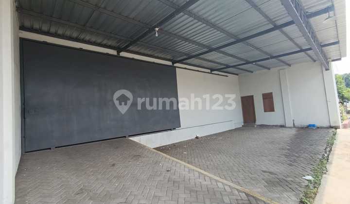 Dijual Gudang Baru Tengah Kota di Jalan Barito Raya 2