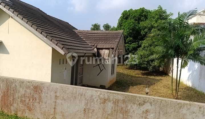 Dijual Rumah Hook Di Graha Taman Pelangi Bsb Dekat Danau 2